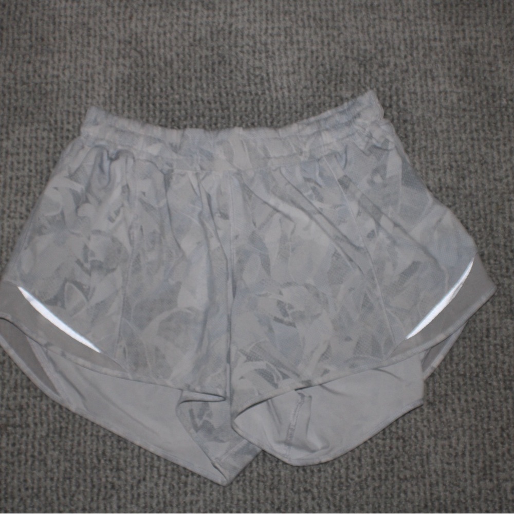 Lululemon hotty hot size 10 tall
